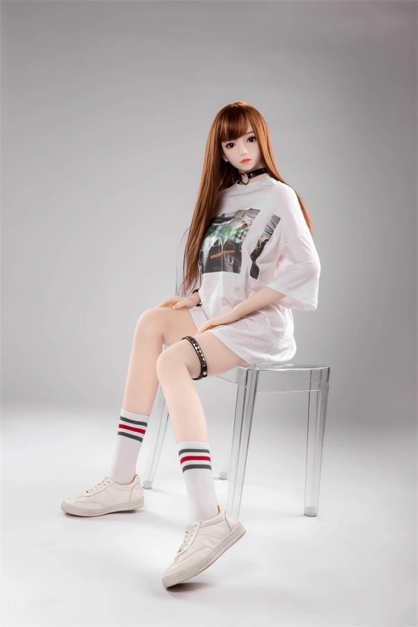 lifelike love doll