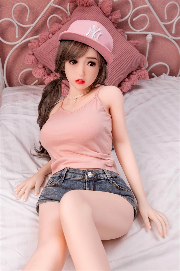 pretty sexy love doll