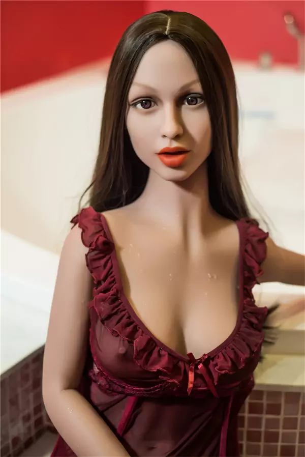 Realistic Sex Dolls Let You Escape the Loneliness of Captivity