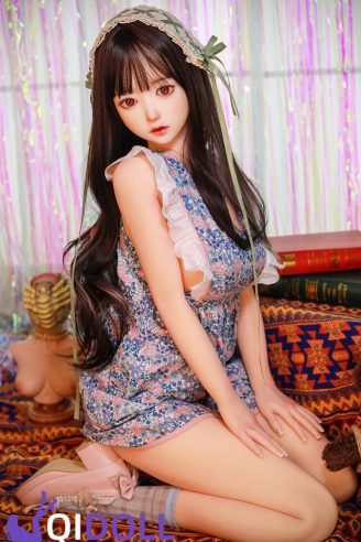 realistic sex doll